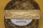 Pecorino stagionato trombarolo