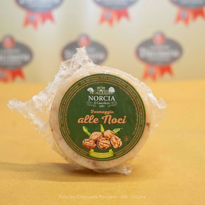 formaggio norcia alle noci