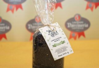 lenticchia nera di norcia norcinerialaudani